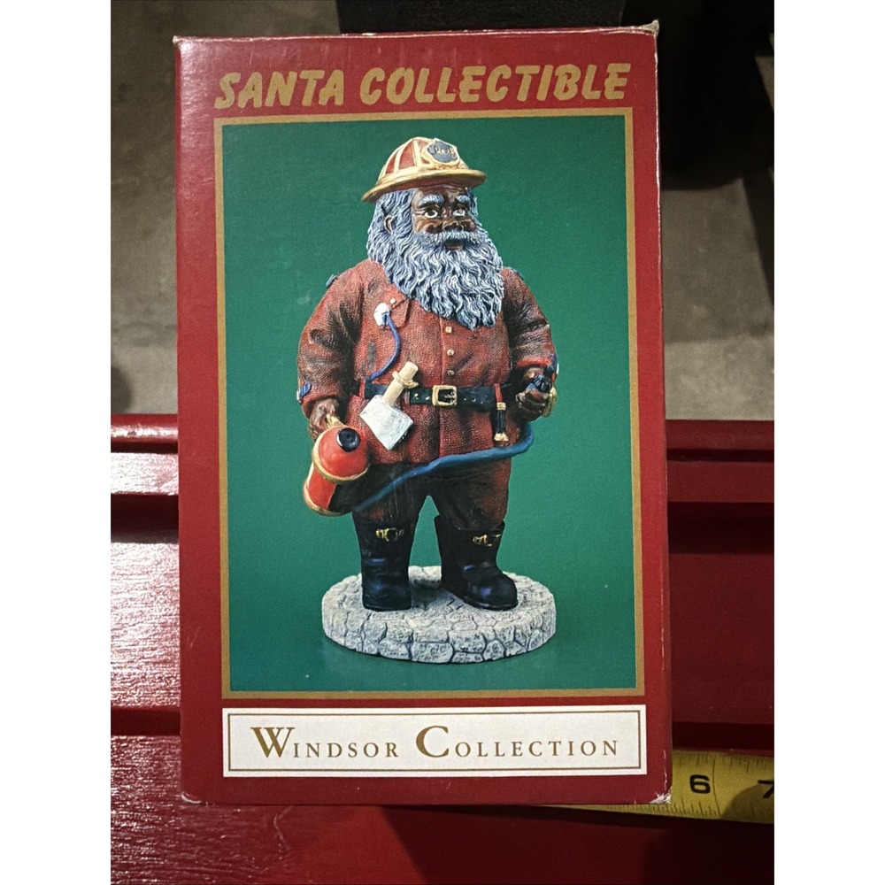 VTG Windsor Collection Santa Collectible Figurine Original Box Christmas Holiday